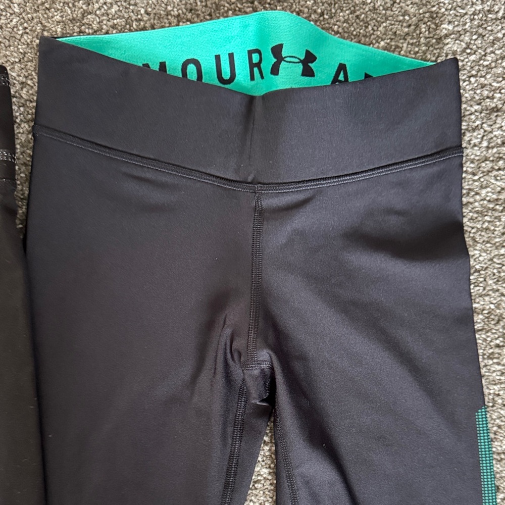 Under Armour Black and Teal women Leggings size S for 2ps. - Picture 5 of 9